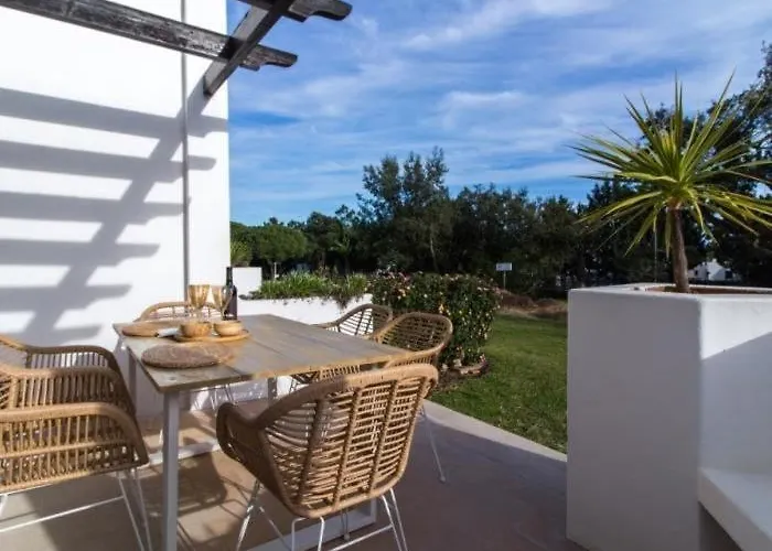 Estima Golf House Apartment - Luxurious & 6 Pools & Golf & Tennis